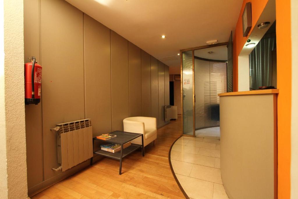 Residencia Universitaria Augusta Appartamento *